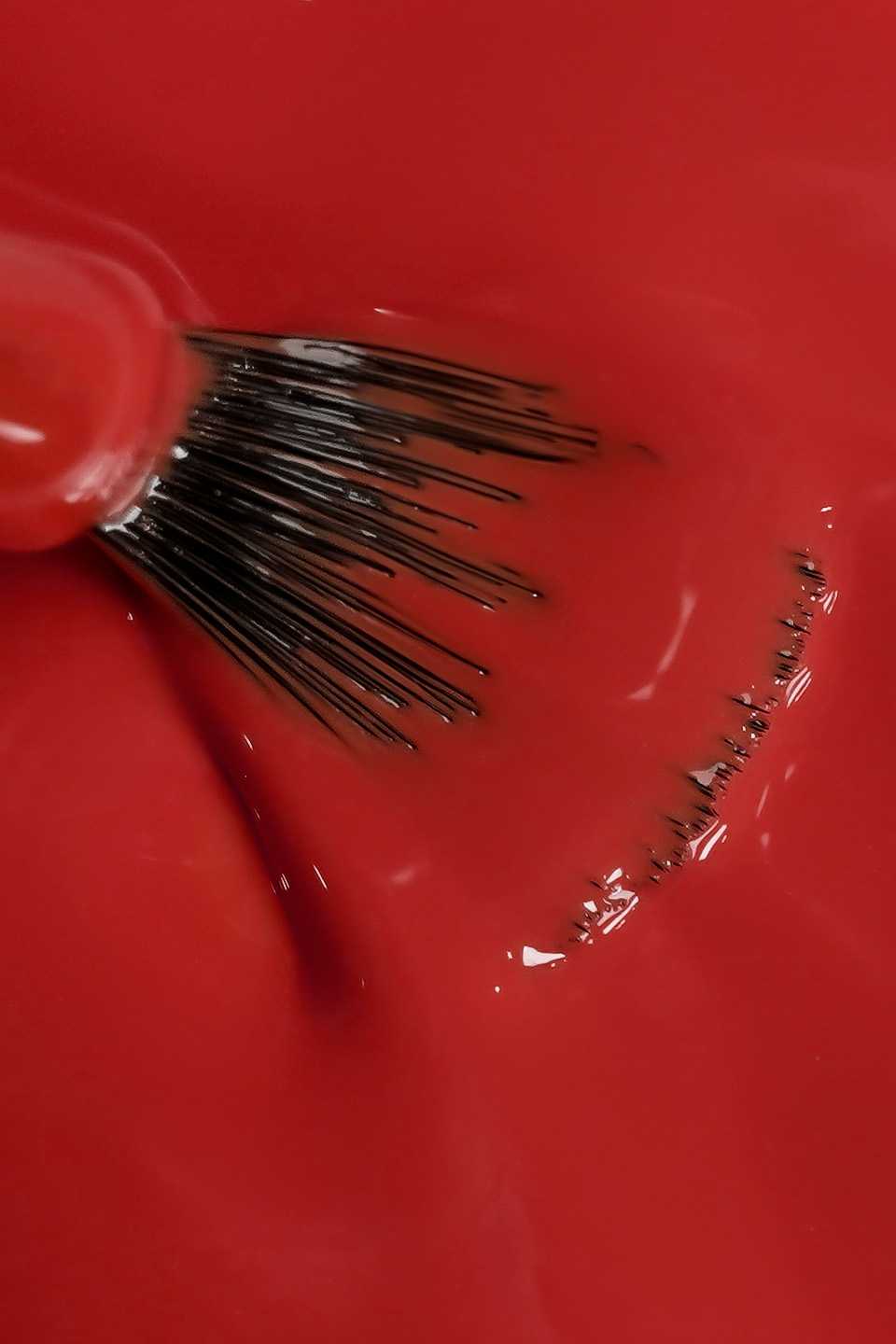 Smalto semipermanente rosso Romeo & Giulietta 15 ml - Image 2